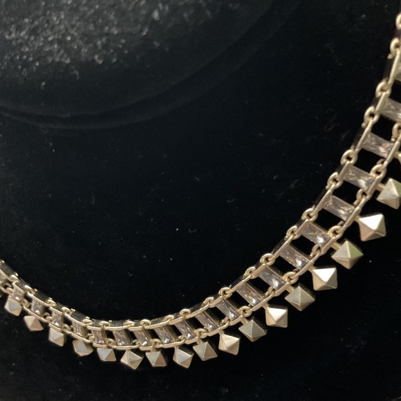 Kendra Scott Oscar Gold Choker Necklace - Picture 2 of 3